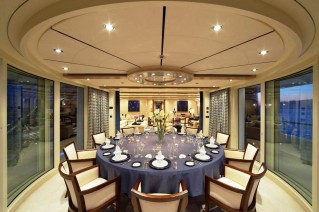 CLOUD 9  Upper Dinning